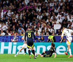 Kaiyun-关于詹姆斯意外战胜阿森纳，出色发挥引爆全场！赛场气氛高涨的信息