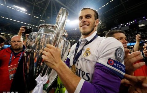 开云体育- 莱万多夫斯基代言华为 